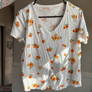 New Floral Print V-Neck White Top